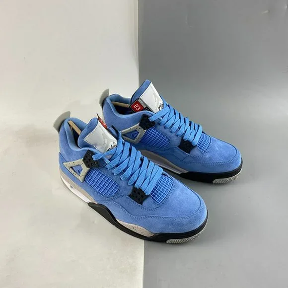 Air Jordan 4 Retro SE University Blue Sneakers - Picture 10 of 10